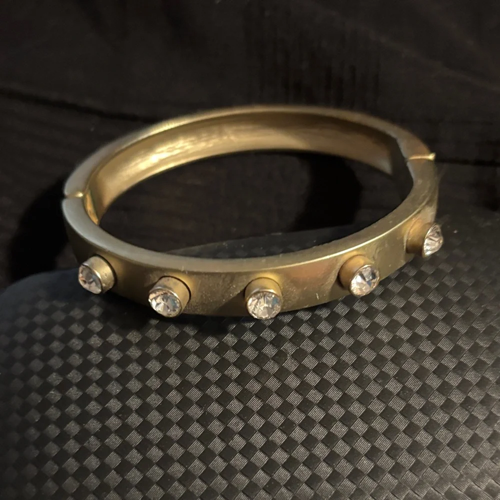 Chic Gold-Tone Studded Bracelet with crystal studs hinged bracelet edgy stylish - Picture 1 of 1